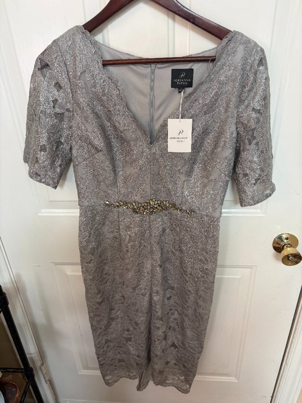 Adrianna Papell Lace V-Neck Sheath Dress – Silver Slate – Size 6 – NWT – $130